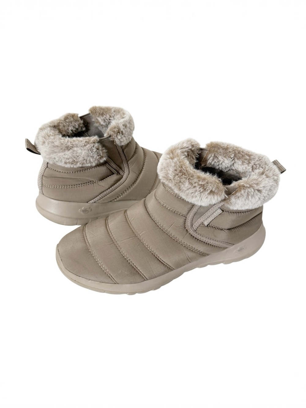 Skechers Womens On The Go Joy Taupe Faux Fur Quilted Puffer Boot‎ Size 10